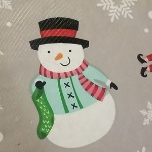 Meet your Posher, Dennis